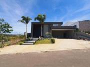 Casa com 3 dormitórios à venda, 260 m² por R$...