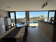 Casa com 3 dormitórios à venda, 262 m² por R$...