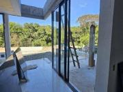 Casa com 3 dormitórios à venda, 263 m² por R$...