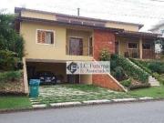 Casa com 3 dormitórios à venda, 264 m² por R$...