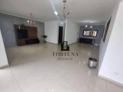 Casa com 3 dormitórios à venda, 264 m² por R$...