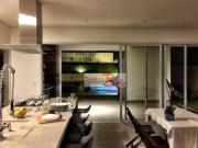 Casa com 3 dormitórios à venda, 265 m² por R$...