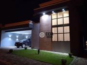 Casa com 3 dormitórios à venda, 265 m² por R$...