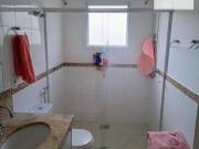 Casa com 3 dormitórios à venda, 265 m² por R$...