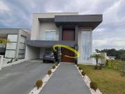 Casa com 3 dormitórios à venda, 266 m² por R$...