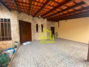 Casa com 3 dormitórios à venda, 267 m² por R$ 550.000,00...