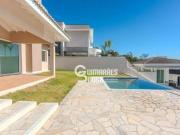 Casa com 3 dormitórios à venda, 268 m² por R$...