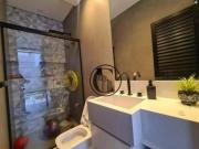 Casa com 3 dormitórios à venda, 269 m² por R$...