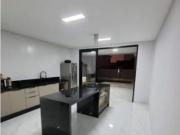 Casa com 3 dormitórios à venda, 270 m² por R$...