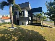 Casa com 3 dormitórios à venda, 270 m² por R$...