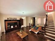 Casa com 3 dormitórios à venda, 272 m² por R$...