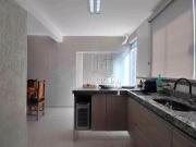 Casa com 3 dormitórios à venda, 272 m² por R$ 990.000,00...