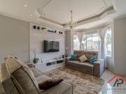 Casa com 3 dormitórios à venda, 273 m² por R$...