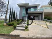 Casa com 3 dormitórios à venda, 274 m² por R$...