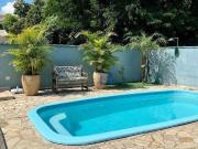 Casa com 3 dormitórios à venda, 275 m² por R$...