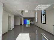 Casa com 3 dormitórios à venda, 275 m² por R$...