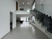 Casa com 3 dormitórios à venda, 275 m² por R$...