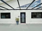 Casa com 3 dormitórios à venda, 277 m² por R$...