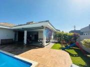 Casa com 3 dormitórios à venda, 280 m² por R$...