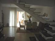 Casa com 3 dormitórios à venda, 280 m² por R$...