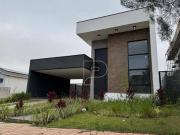 Casa com 3 dormitórios à venda, 280 m² por R$...