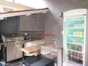 Casa com 3 dormitórios à venda, 280 m² por R$...