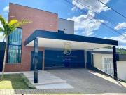 Casa com 3 dormitórios à venda, 283 m² por R$...