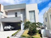 Casa com 3 dormitórios à venda, 287 m² por R$...