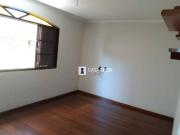 Casa com 3 dormitórios à venda, 288 m² por R$ 990.000...