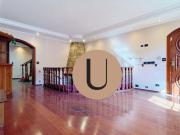 Casa com 3 dormitórios à venda, 290 m² por R$...