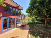 Casa com 3 dormitórios à venda, 290 m² por R$...