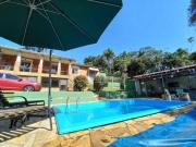 Casa com 3 dormitórios à venda, 293 m² por R$...