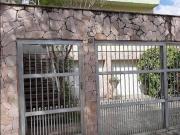 Casa com 3 dormitórios à venda, 294 m² por R$...
