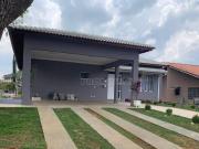 Casa com 3 dormitórios à venda, 297 m² por R$...