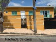 Casa com 3 dormitórios à venda, 300 m² por R$...