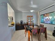 Casa com 3 dormitórios à venda, 300 m² por R$...