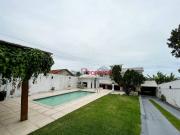 Casa com 3 dormitÃ³rios Ã venda, 300 mÂ² por R$...