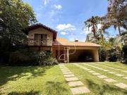 Casa com 3 dormitórios à venda, 300 m² por R$...