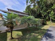 Casa com 3 dormitórios à venda, 300 m² por R$...