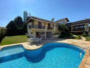 Casa com 3 dormitórios à venda, 300 m² por R$...