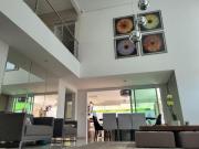 Casa com 3 dormitórios à venda, 300 m² por R$...