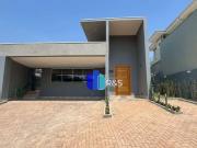 Casa com 3 dormitórios à venda, 300 m² por R$...