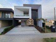 Casa com 3 dormitórios à venda, 300 m² por R$...