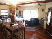 Casa com 3 dormitórios à venda, 303 m² por R$ 1.100.000...