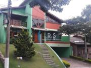 Casa com 3 dormitórios à venda, 306 m² por R$...