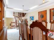 Casa com 3 dormitórios à venda, 308 m² por R$ 980.000,00...