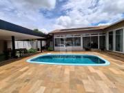 Casa com 3 dormitórios à venda, 310 m² por R$...
