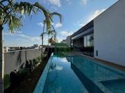 Casa com 3 dormitórios à venda, 310 m² por R$...