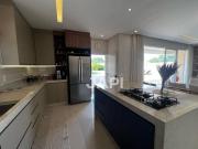 Casa com 3 dormitórios à venda, 311 m² por R$...