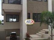 Casa com 3 dormitórios à venda, 315 m² por R$...